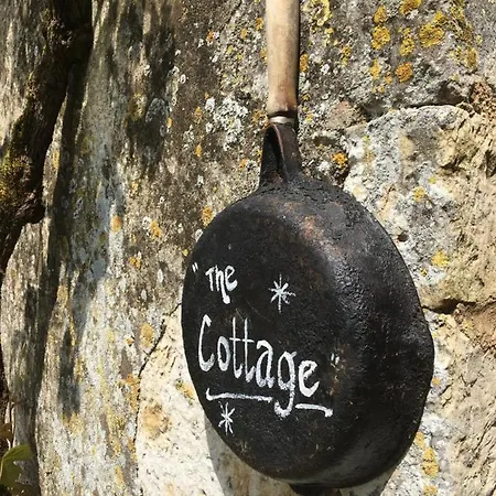 Le Logis De Holiday home Limalonges